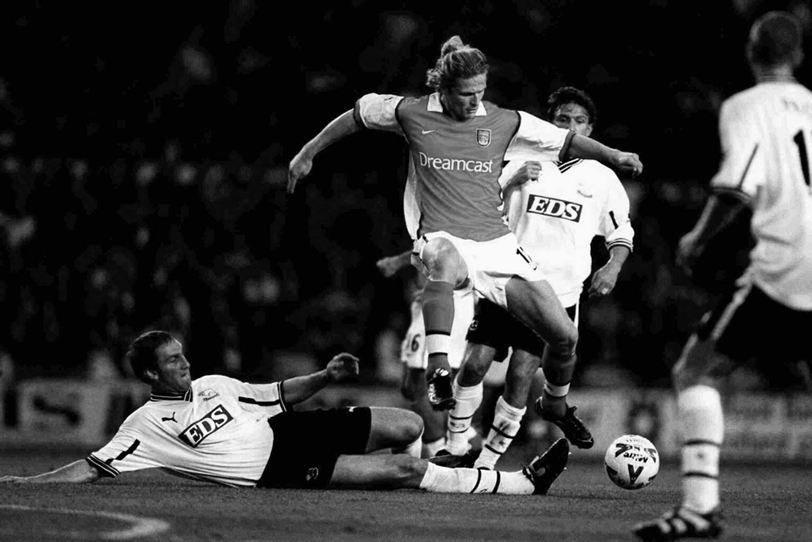 Thierry Henry and Ian Wright are the two highest goal scorers for Arsenal in all competitions. Who is the third-highest scorer of all time?